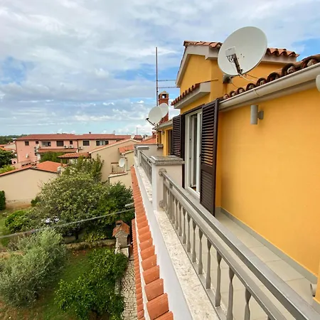 Apartments Malvina Rovinj Exterior foto